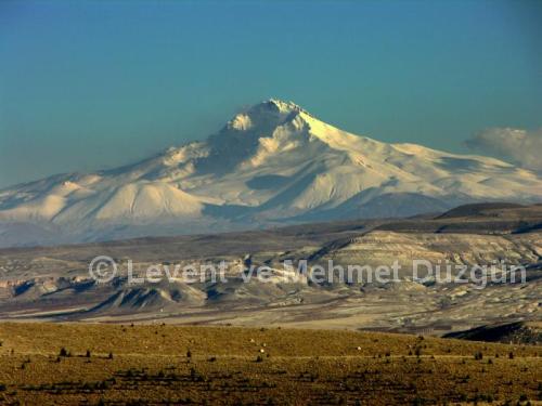  kapadokya M-avanostan erciyes manzarası.